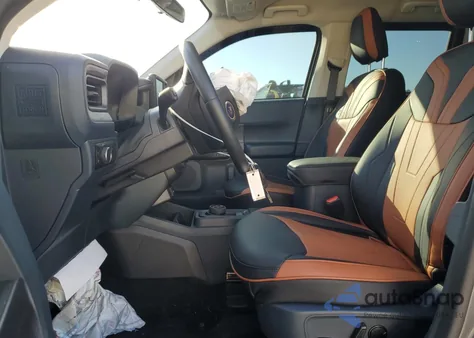 2024 Ford Maverick Xlt из США, поврежденный, VIN 3FTTW8H34RRA42970